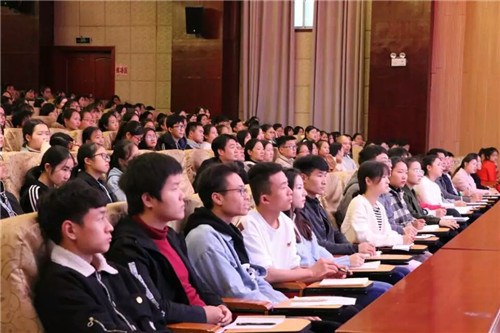 威尼斯87978797共青团学习贯彻团十八大精神宣讲会(2).jpg