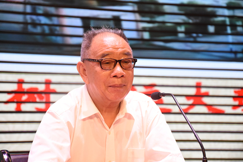 学习红色历史，树立远大理想——夏招荣教授做客成长面对面 (3)_副本.jpg